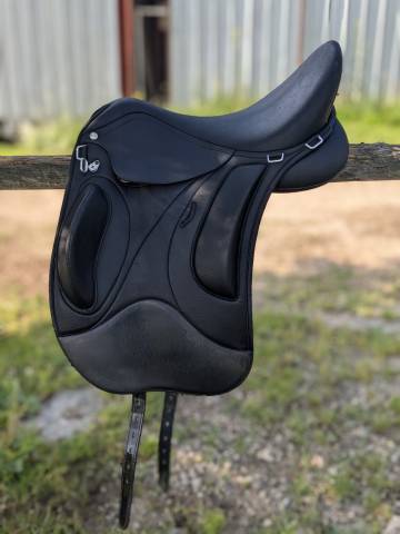 Sella da endurance Wintec  17" - 2022