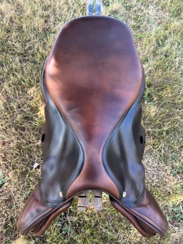 Sella da salto ostacoli Delgrange  17.5" - 2018