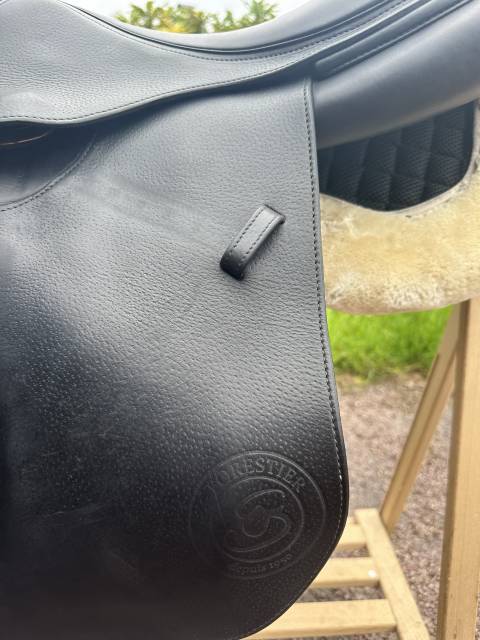 Sella da salto ostacoli Forestier  17.5" - 2022