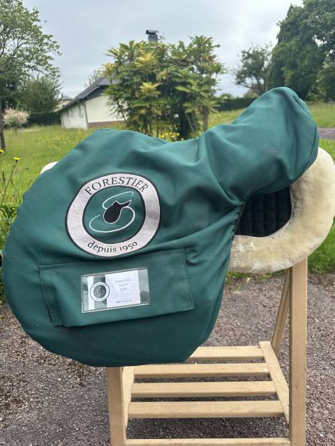 Sella da salto ostacoli Forestier  17.5" - 2022