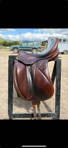 Sella da dressage Devoucoux  17.5" - 2002