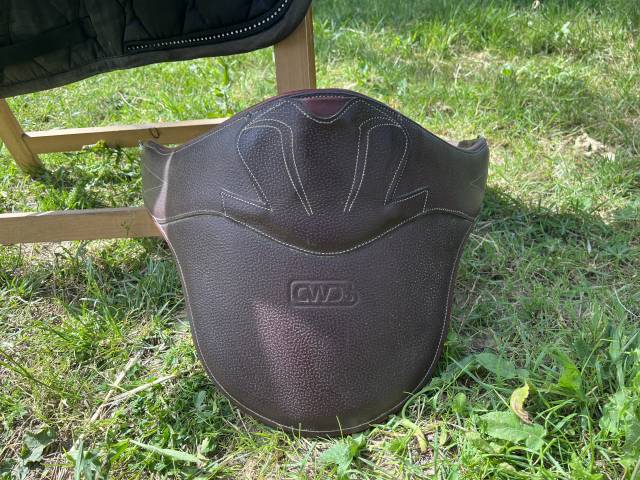 Sella da salto ostacoli CWD  17.5" - 2021