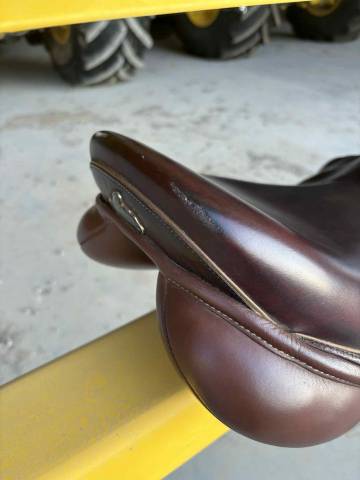 Sella da salto ostacoli Pessoa Gen-X Elite 17" - 2016