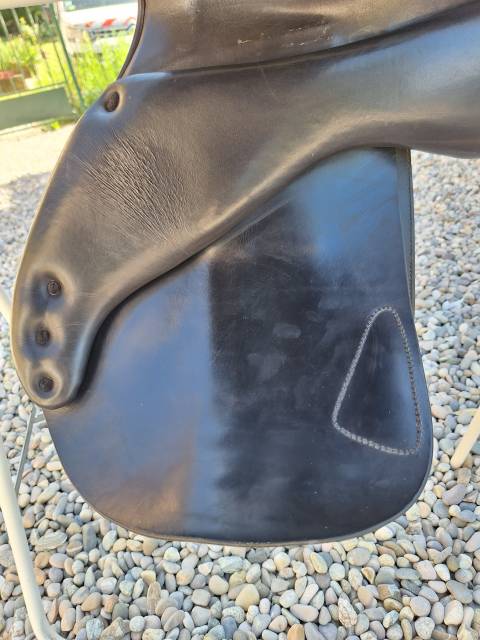 Sella da salto ostacoli Equipe  17" - 2012