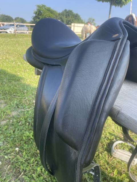Sella da dressage Aulion  16" - 2019