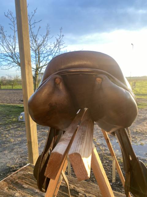 Sella da cross Tolga Mono quartier  17.5" - 2014