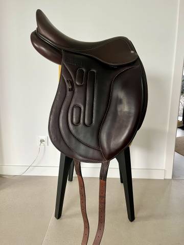 Sella da dressage GBS  17" - 2021