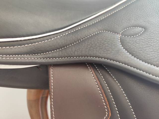 Sella da salto ostacoli  EKUS  17.5" - 2025