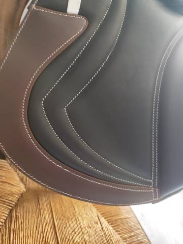 Sella da salto ostacoli  EKUS  17.5" - 2025