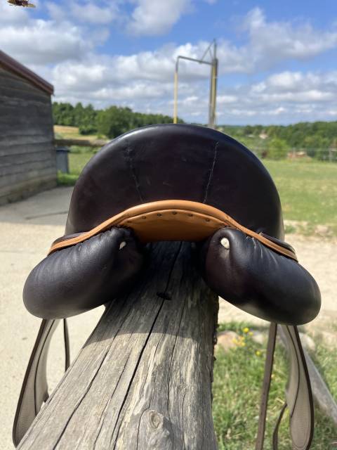 Sella da dressage  Selle pravins modèle prenium 17.5" - 2019