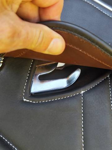 Sella da salto ostacoli  EKUS F5 17.5" - 2025