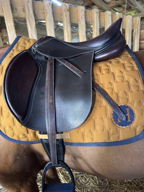 Sella mista Privil&egrave;ge Equitation  17.5" - 2020