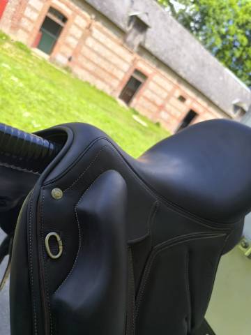 Sella da dressage Devoucoux  17" - 2014