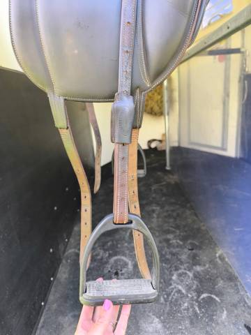 Sella da dressage Devoucoux  17" - 2014