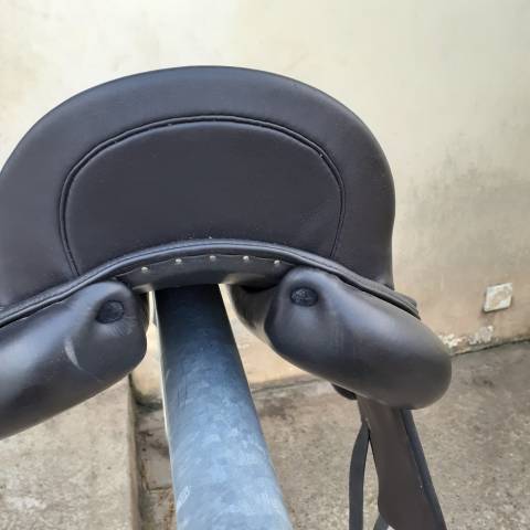 Sella da dressage Meyer  17.5" - 2022