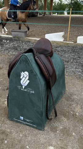 Sella da dressage Aulion  17" - 2011