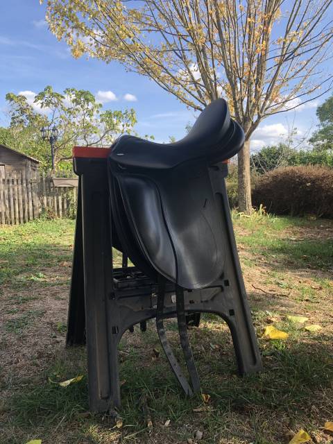 Sella da dressage Tekna  17.5" - 2013