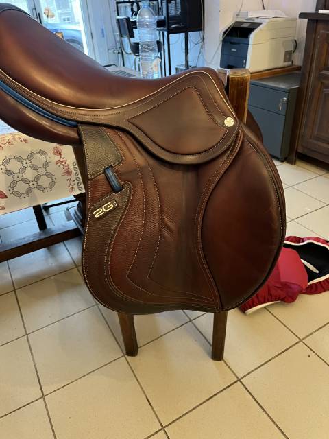Sella da salto ostacoli CWD  18" - 2019