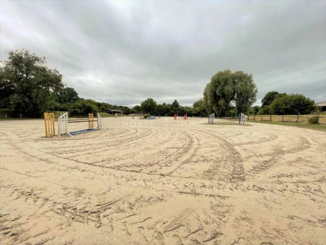 Centro di stagione cavallo In vendita Seine-et-Marne