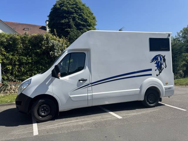 Van per Cavalli Barbot Renault master 135 CV 2019 Occasione