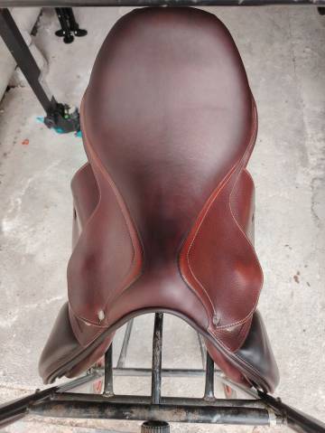 Sella da salto ostacoli Antarès  17" - 2022