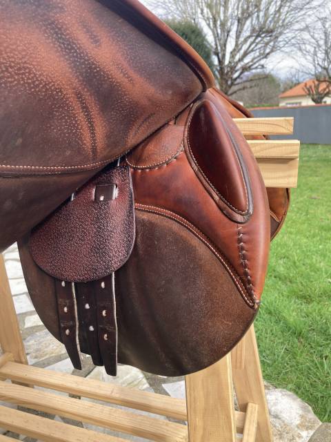 Sella da salto ostacoli Butet  17" - 2013