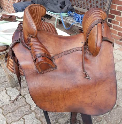 Sella camarghese Ronzon  17.5" - 1995