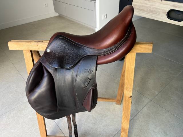 Sella da cross CWD  17.5" - 2015