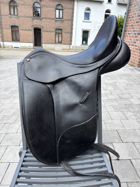 Sella da dressage Bates  17.5" - 2010