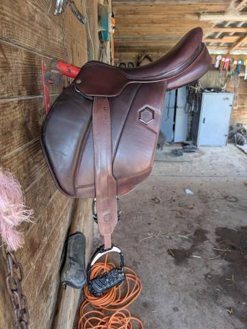 Sella da salto ostacoli Flex-on Flex on S-jump 16" - 2024