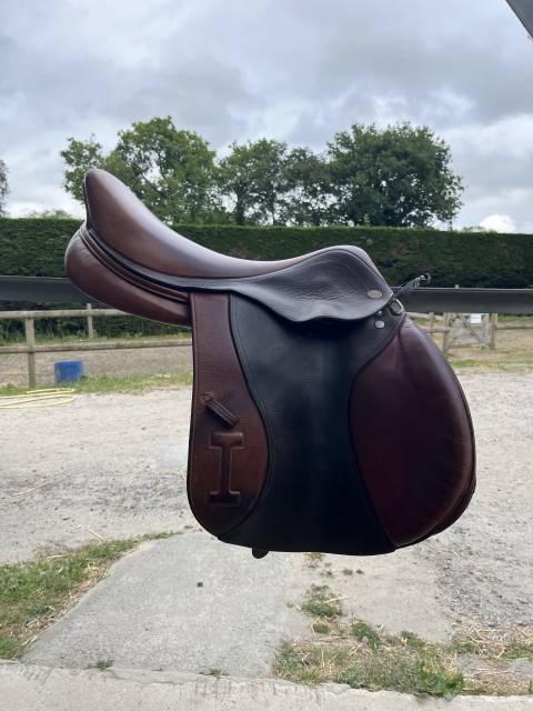 Sella mista Ikonic  17.5" - 2020