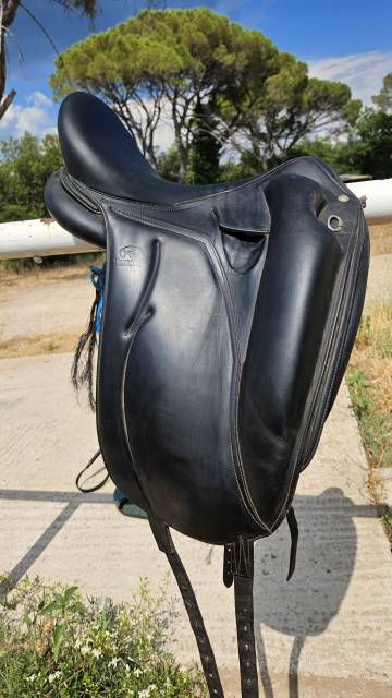 Sella da dressage Devoucoux  17" - 2015