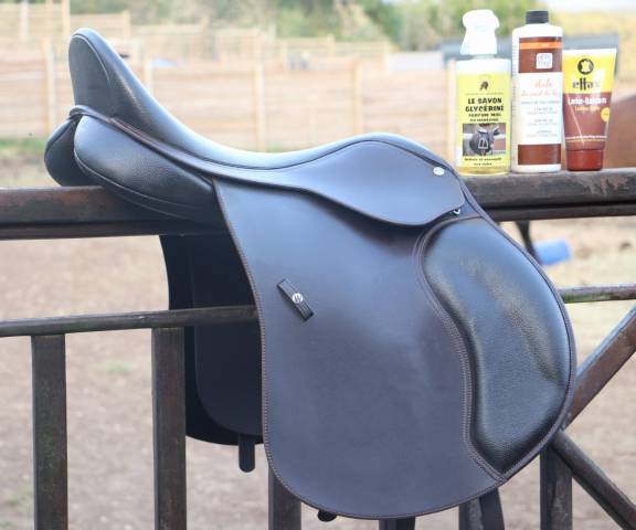 Sella mista Wintec  18" - 2023