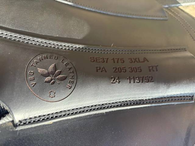 Sella da dressage CWD  17.5" - 2024