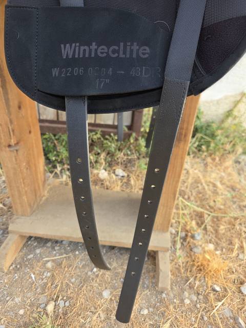 Sella da dressage Wintec  17" - 2025