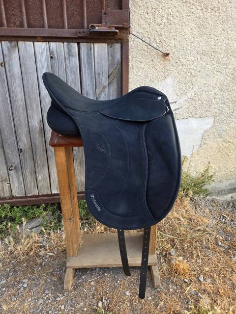 Sella da dressage Wintec  17" - 2025