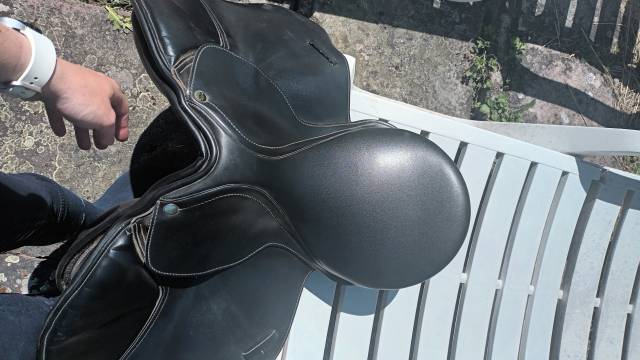 Sella mista Privil&egrave;ge Equitation  17.5" - 2014