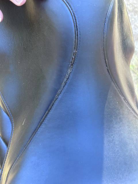 Sella da dressage Eric Thomas  17" - 2017