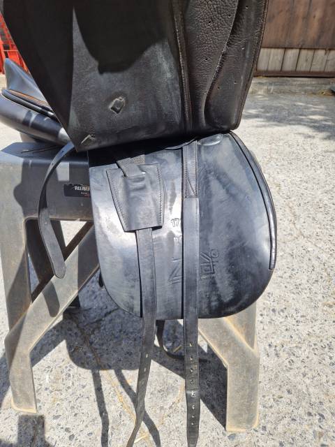 Sella da dressage Zaldi Royal  17.5" - 2015