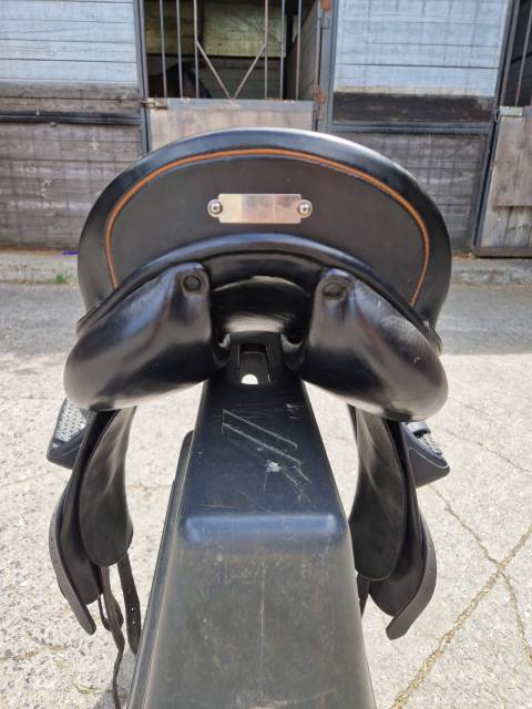 Sella da dressage Zaldi Royal  17.5" - 2015