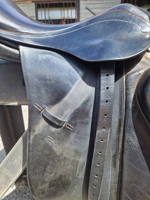 Sella da dressage Zaldi Royal  17.5" - 2015