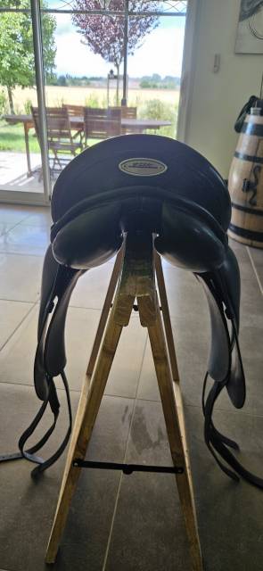 Sella da dressage Stubben  17.5" - 2017