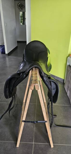 Sella da dressage Stubben  17.5" - 2017