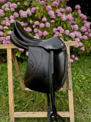 Sella da dressage Hervé Godignon  17.5" - 2016