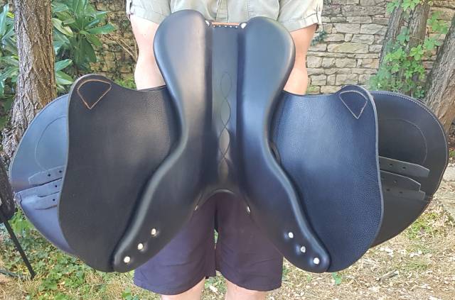 Sella da salto ostacoli Antarès  17.5" - 2019