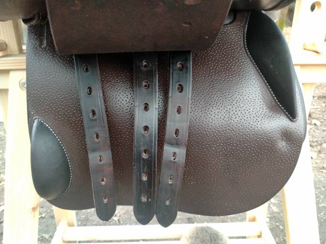 Sella da salto ostacoli Forestier  17.5" - 2023