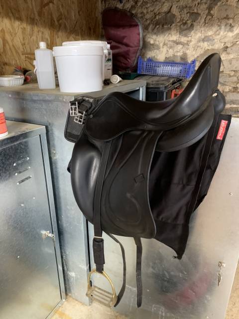 Sella da dressage Antarès  17.5" - 2017