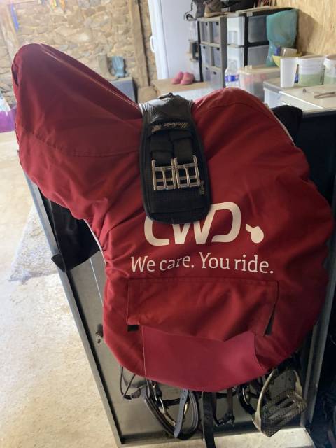 Sella da dressage Antar&egrave;s  17.5" - 2017