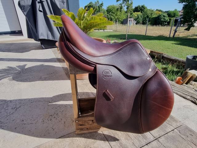 Sella mista Eric Thomas  17" - 2023