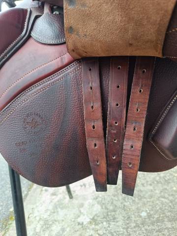 Sella da salto ostacoli CWD SEO2 17.5" - 2020